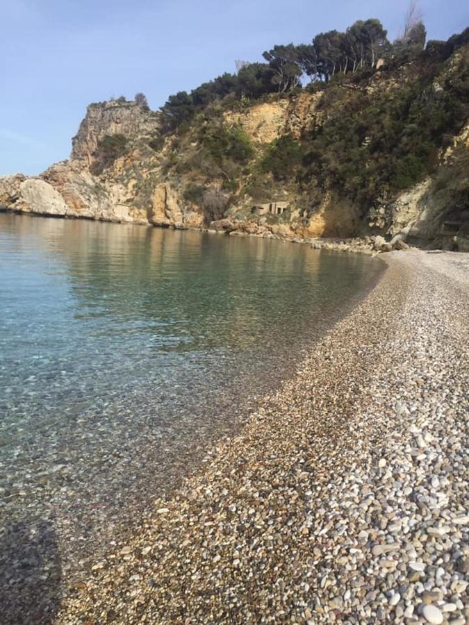 Готель Cala Rossa Кастелламмаре-дель-Гольфо Екстер'єр фото